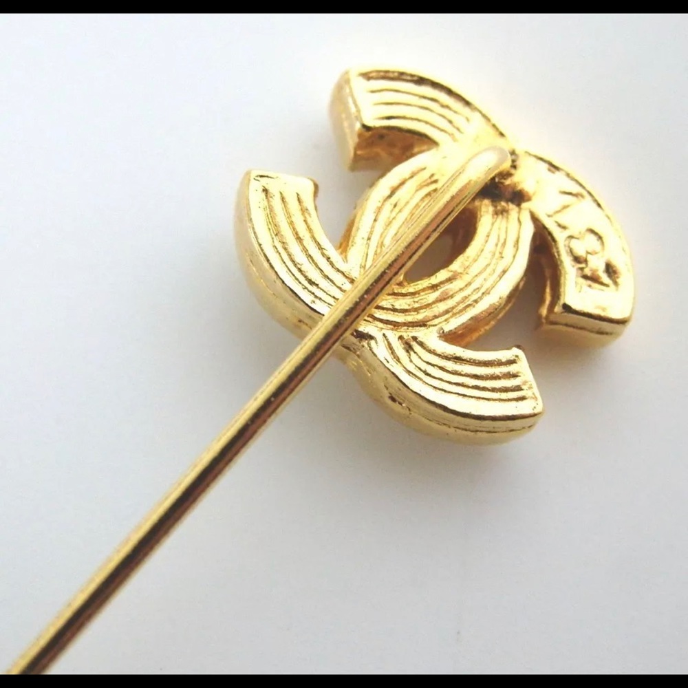 Chanel cc logo pin brooch - Picture 4 of 6